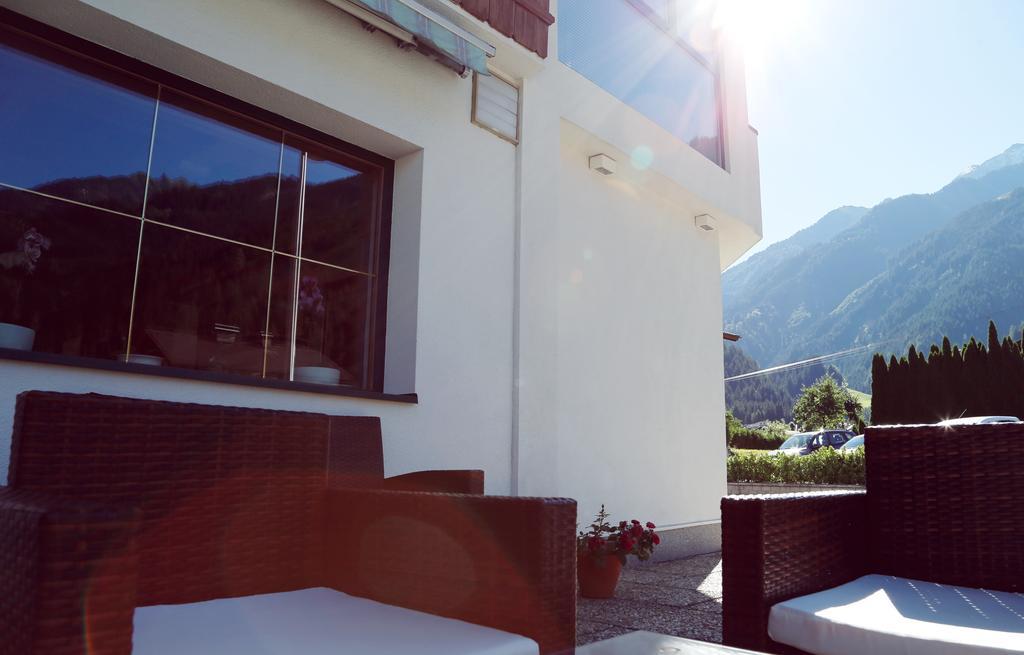 Hotel & Suites Gluck Auf Mayrhofen Exterior photo